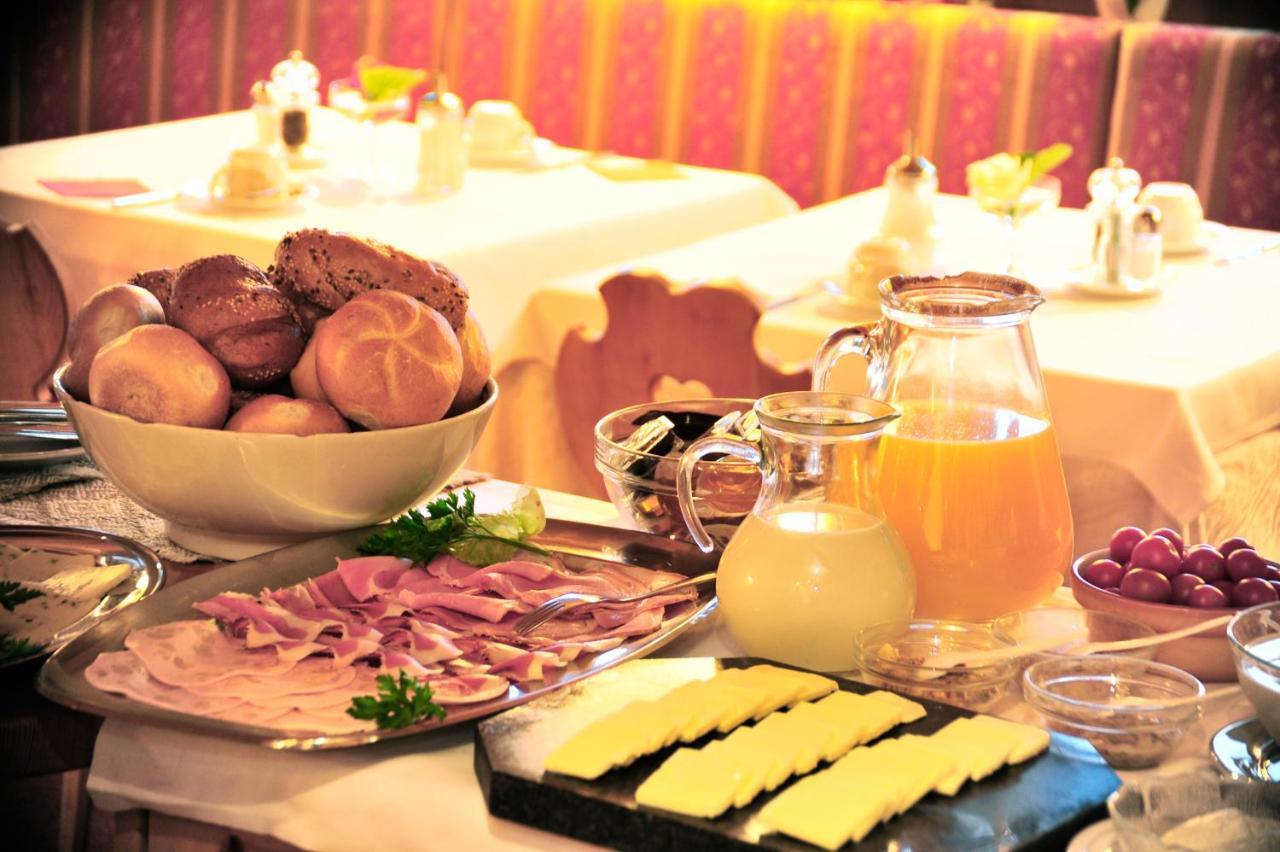 Pension Laurin Schenna Ngoại thất bức ảnh